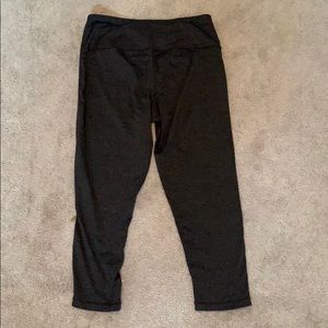 Dark Grey Cropped Leggings